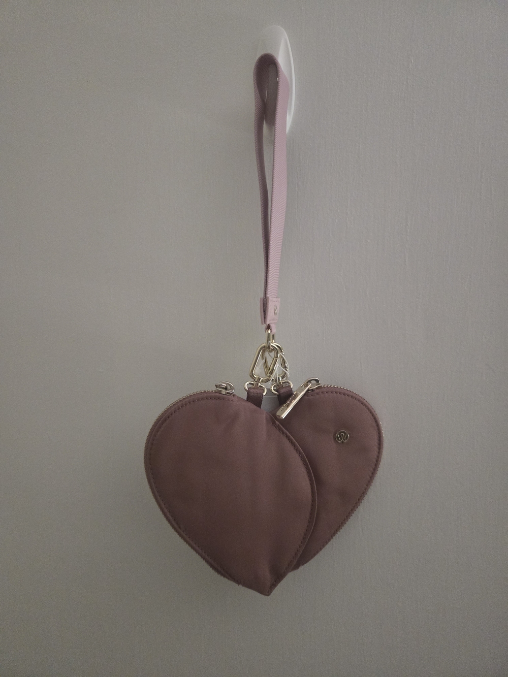 Lululemon Heart Dual Pouch